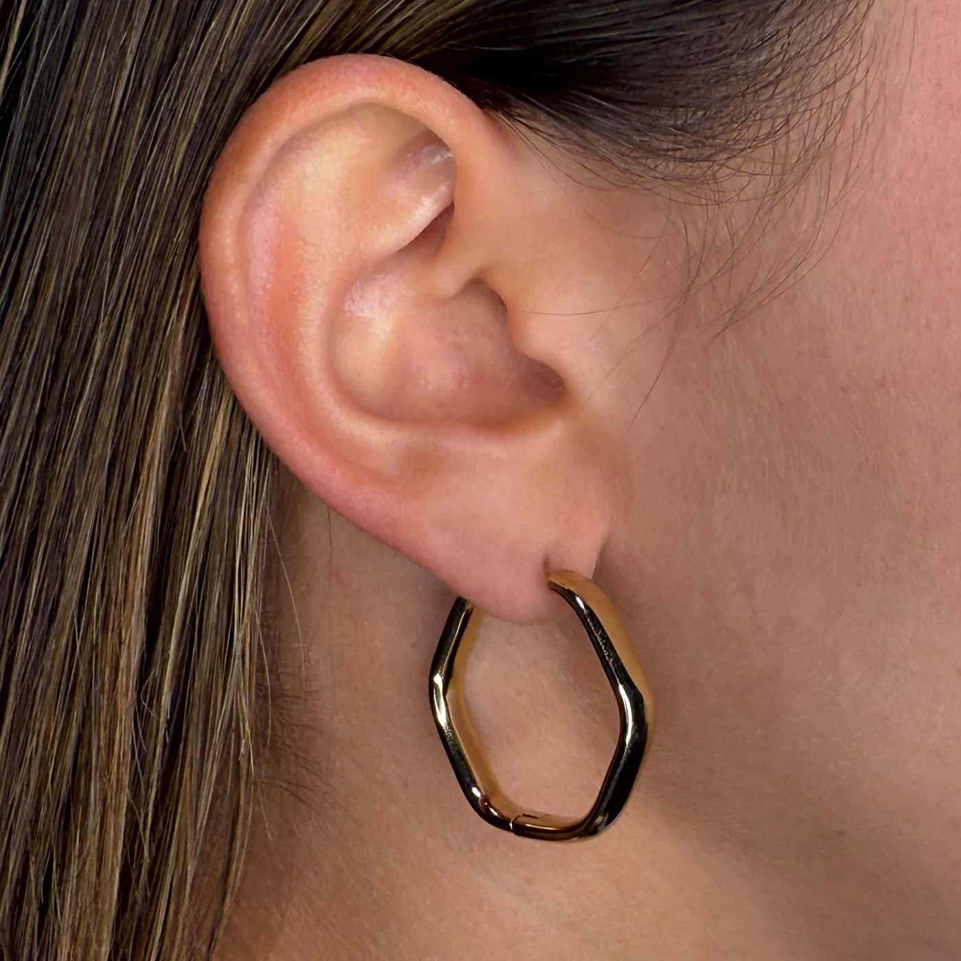Élevé Hexagon Large Hoop Earrings, Gold Colour - Image 2