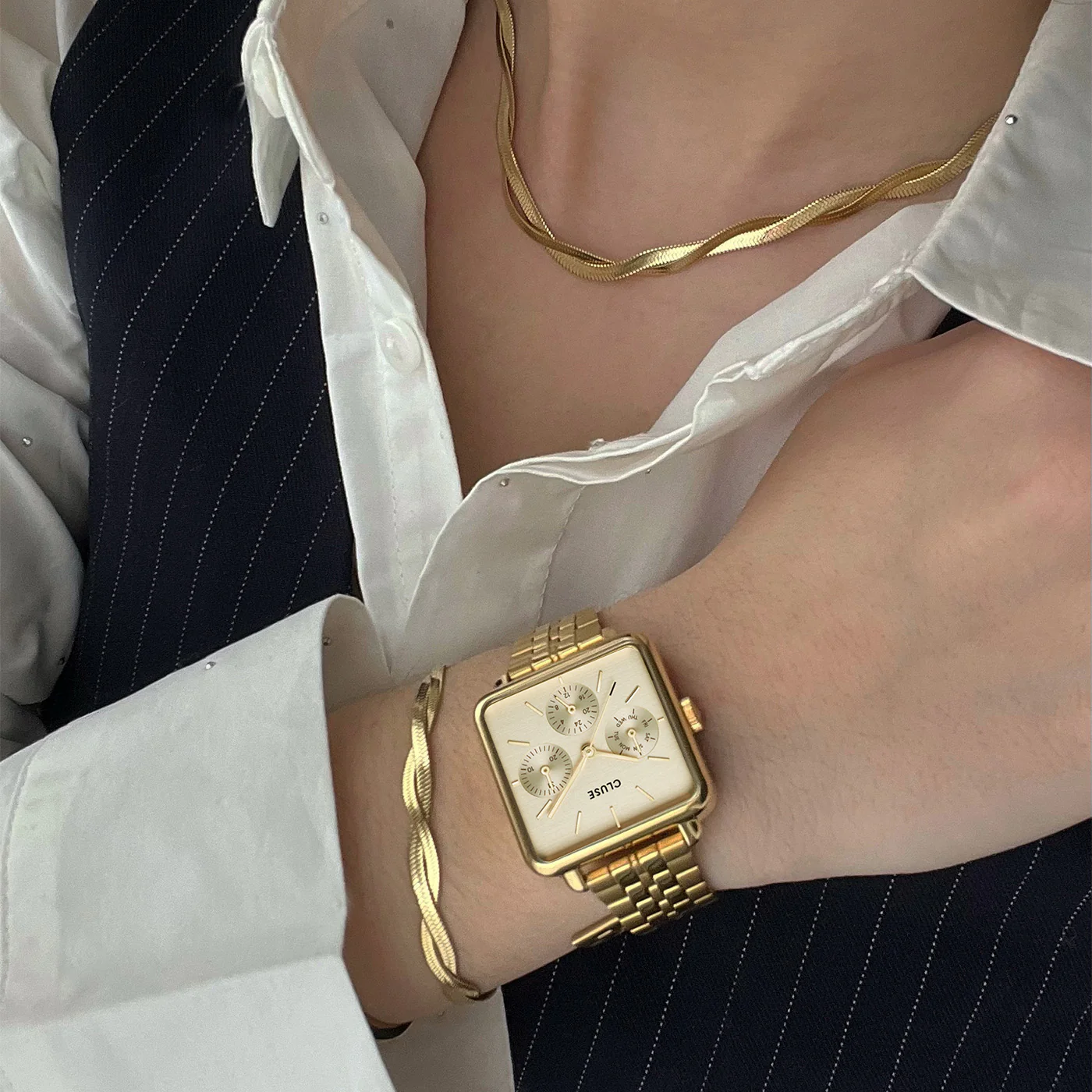 La Tétragone Multifunction Watch Steel, Full Gold Colour - Image 7